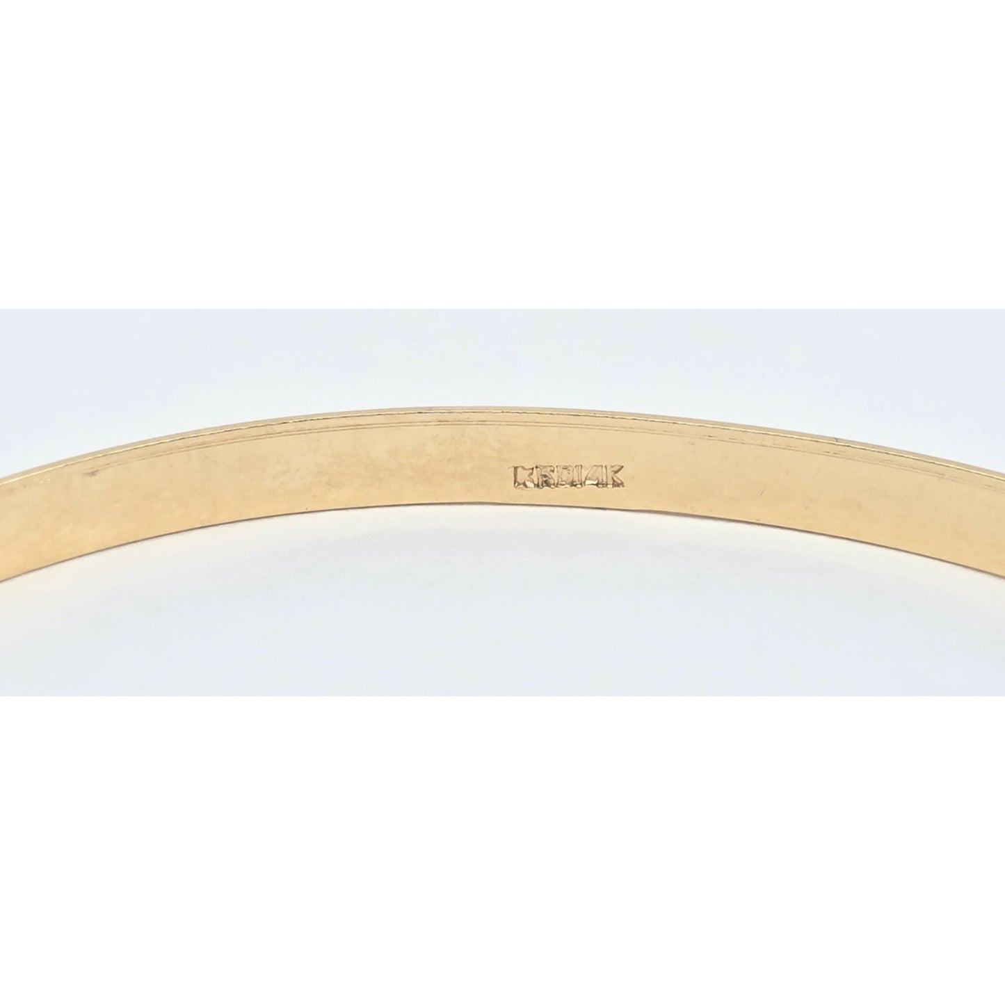 14K Yellow Gold Diamond Cut Bangle Bracelet