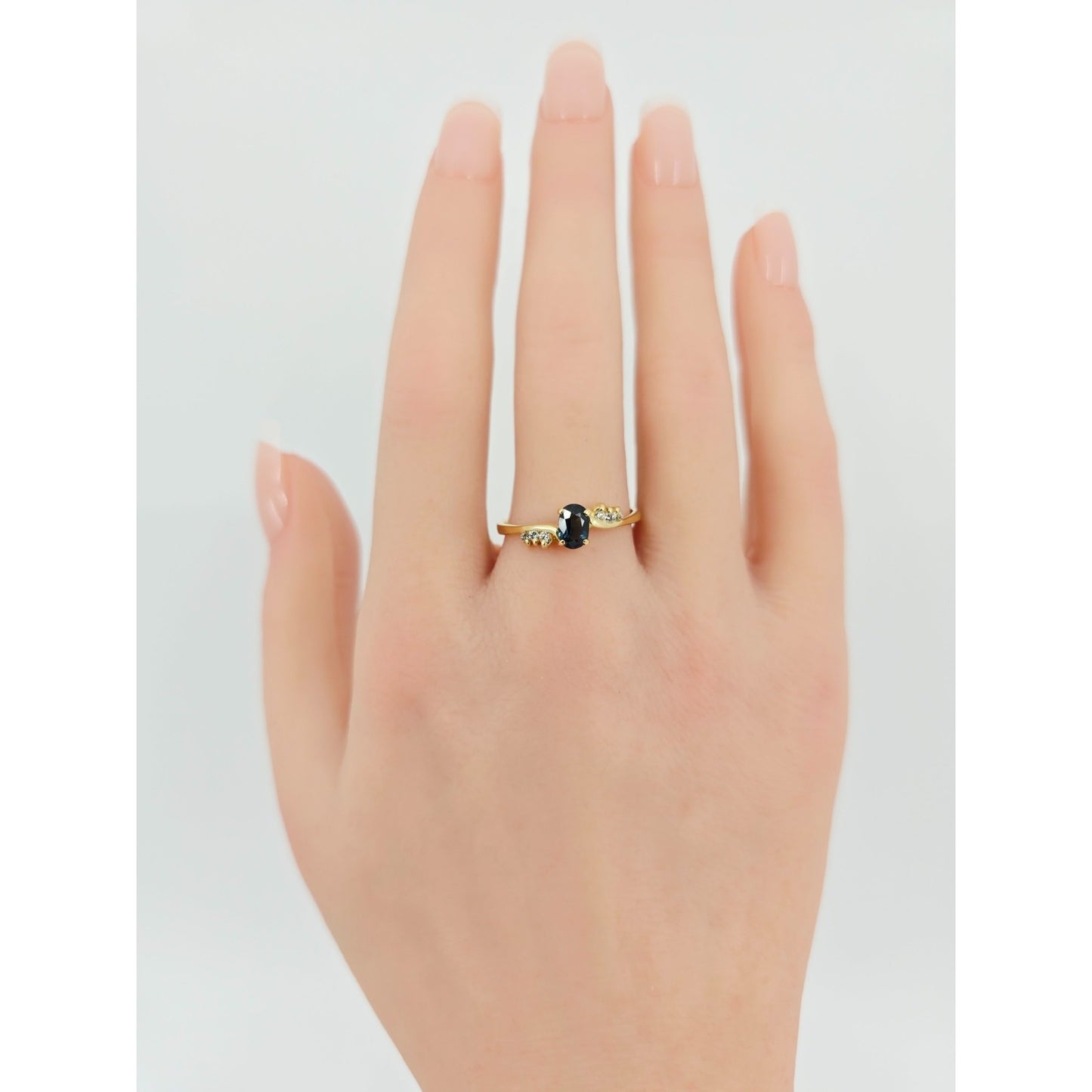 14K Yellow Gold Oval Sapphire & Diamond Ring