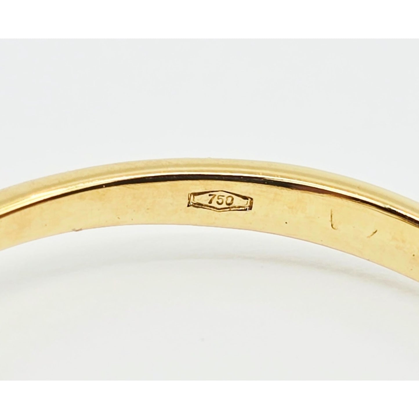 14K Yellow Gold Oval Sapphire & Diamond Ring