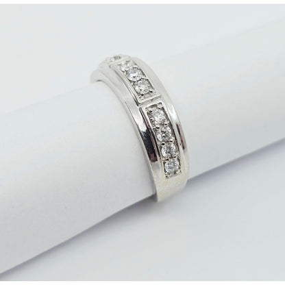 14K White Gold Diamond Wedding Band Ring