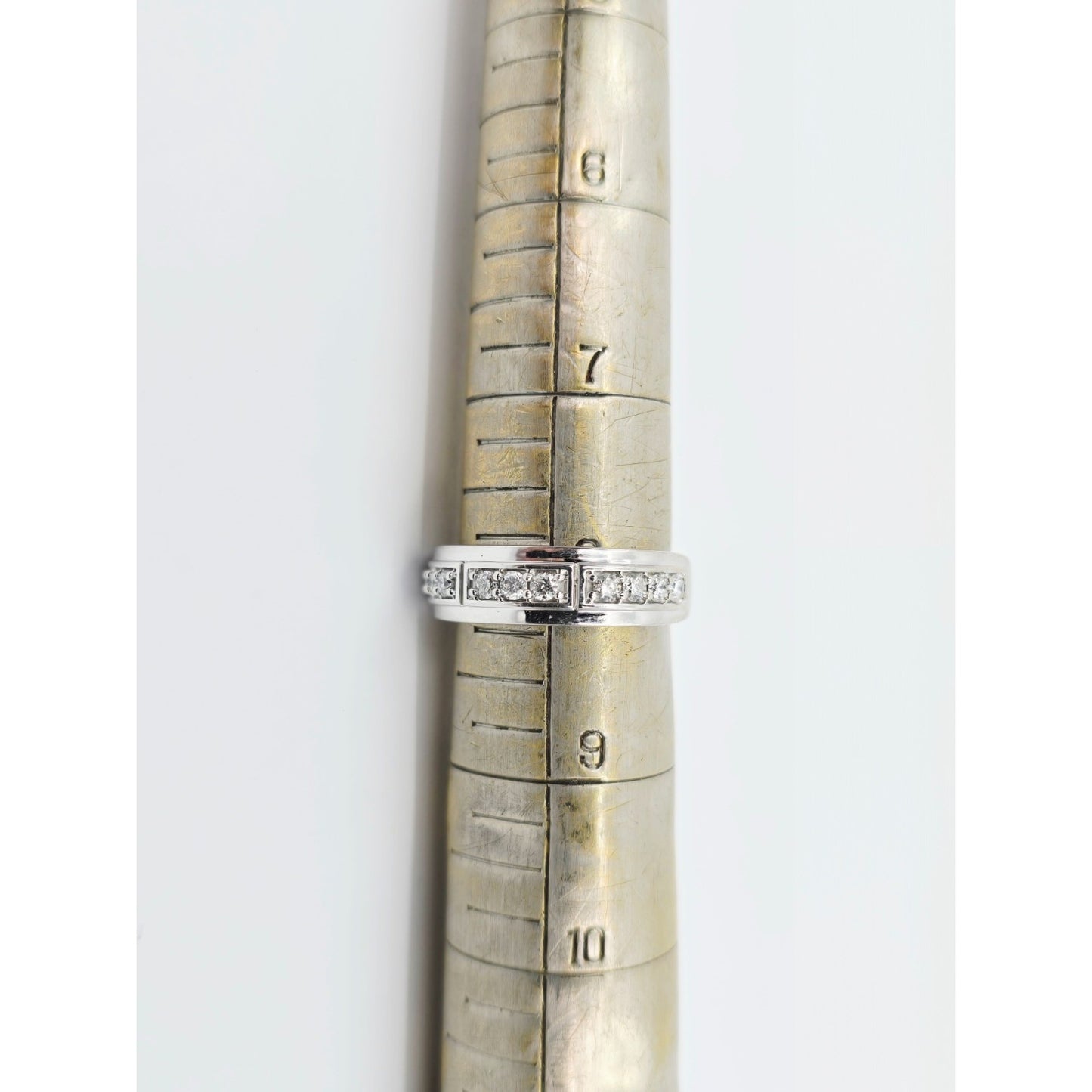 14K White Gold Diamond Wedding Band Ring