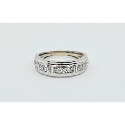 14K White Gold Diamond Wedding Band Ring