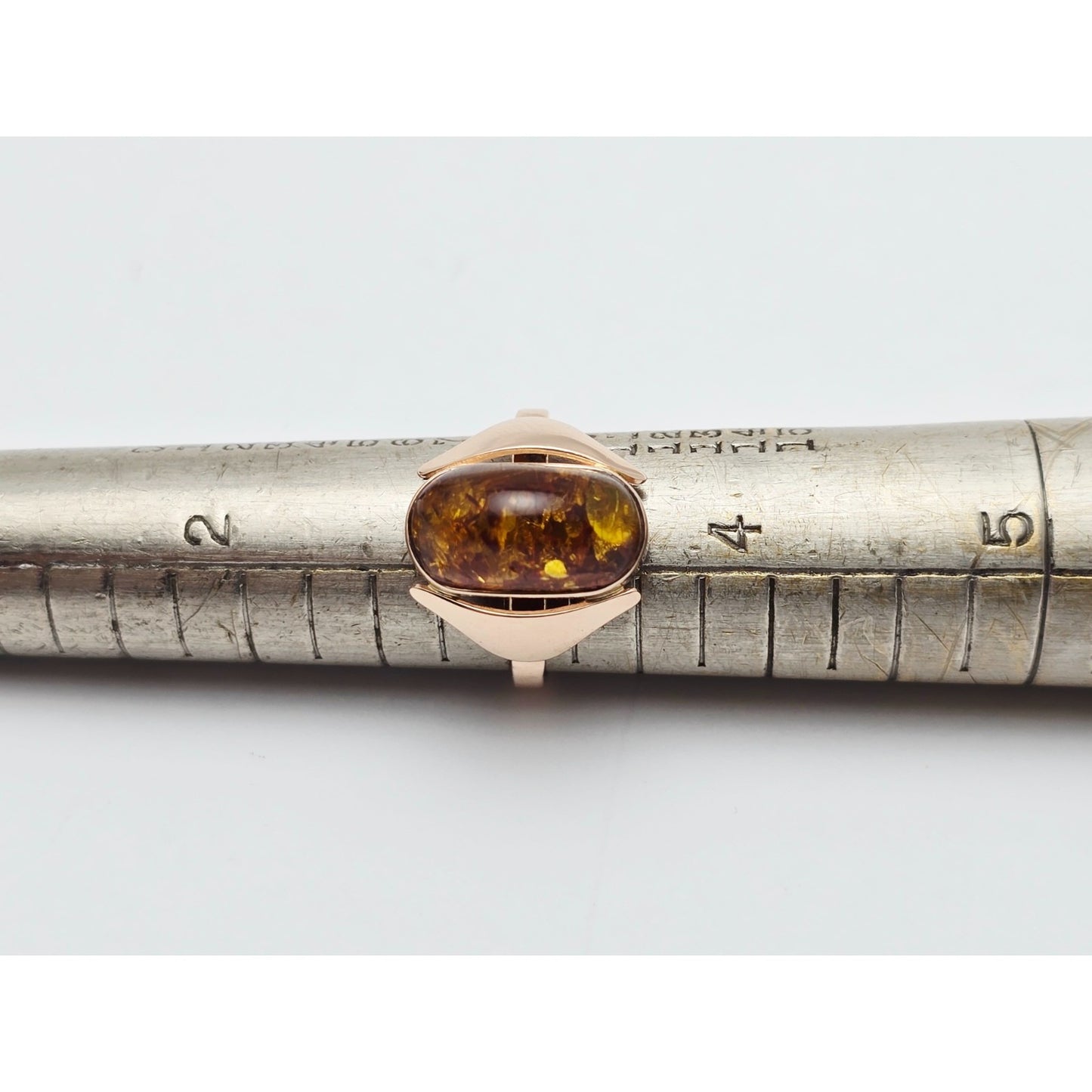 Vintage 14K Rose Gold Oval Amber Ring