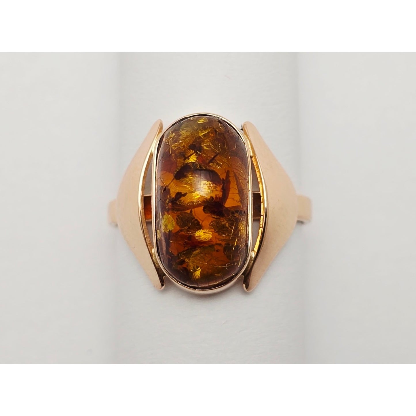 Vintage 14K Rose Gold Oval Amber Ring
