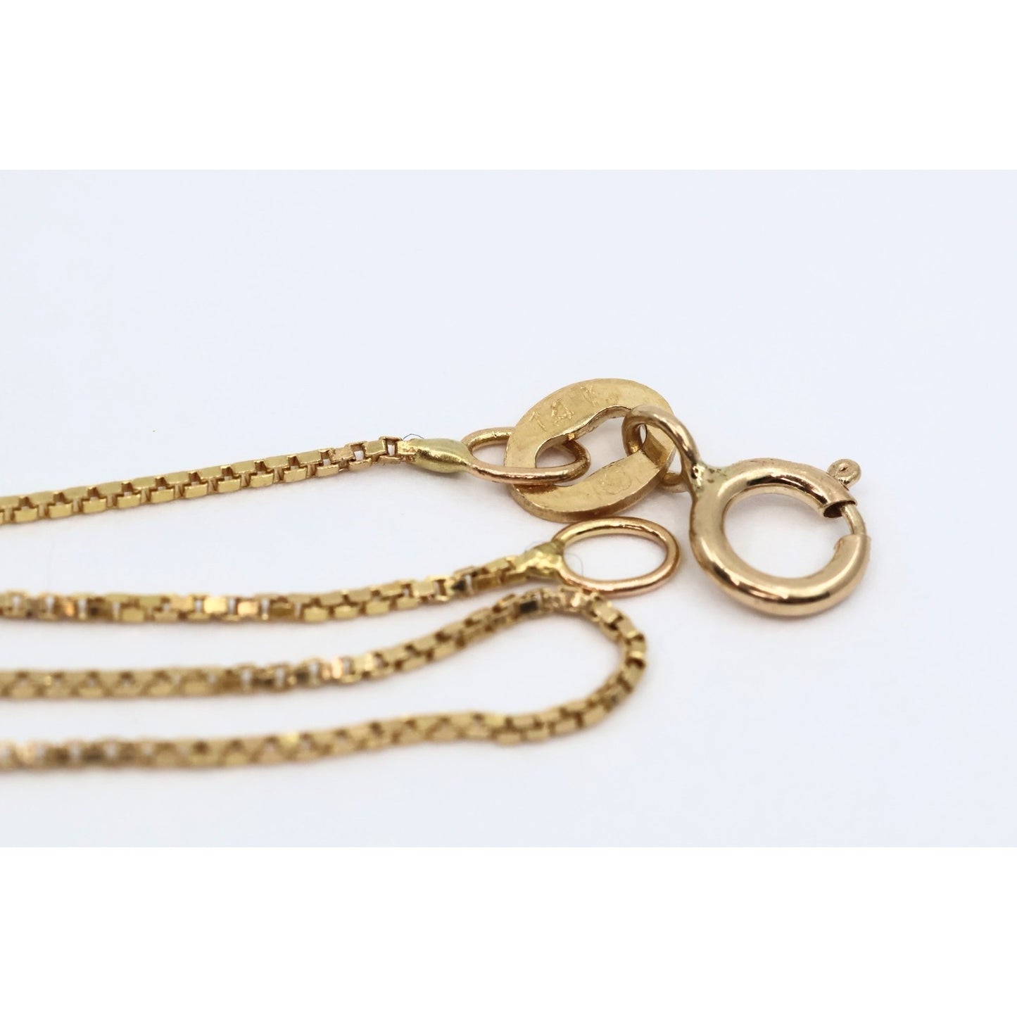 14K Yellow Gold Box Link Chain Necklace