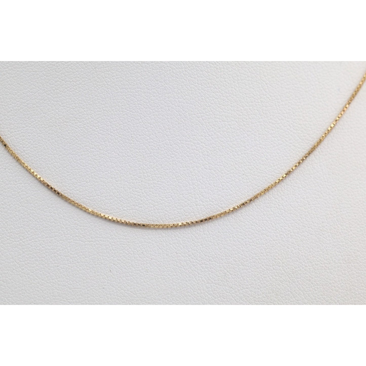 14K Yellow Gold Box Link Chain Necklace