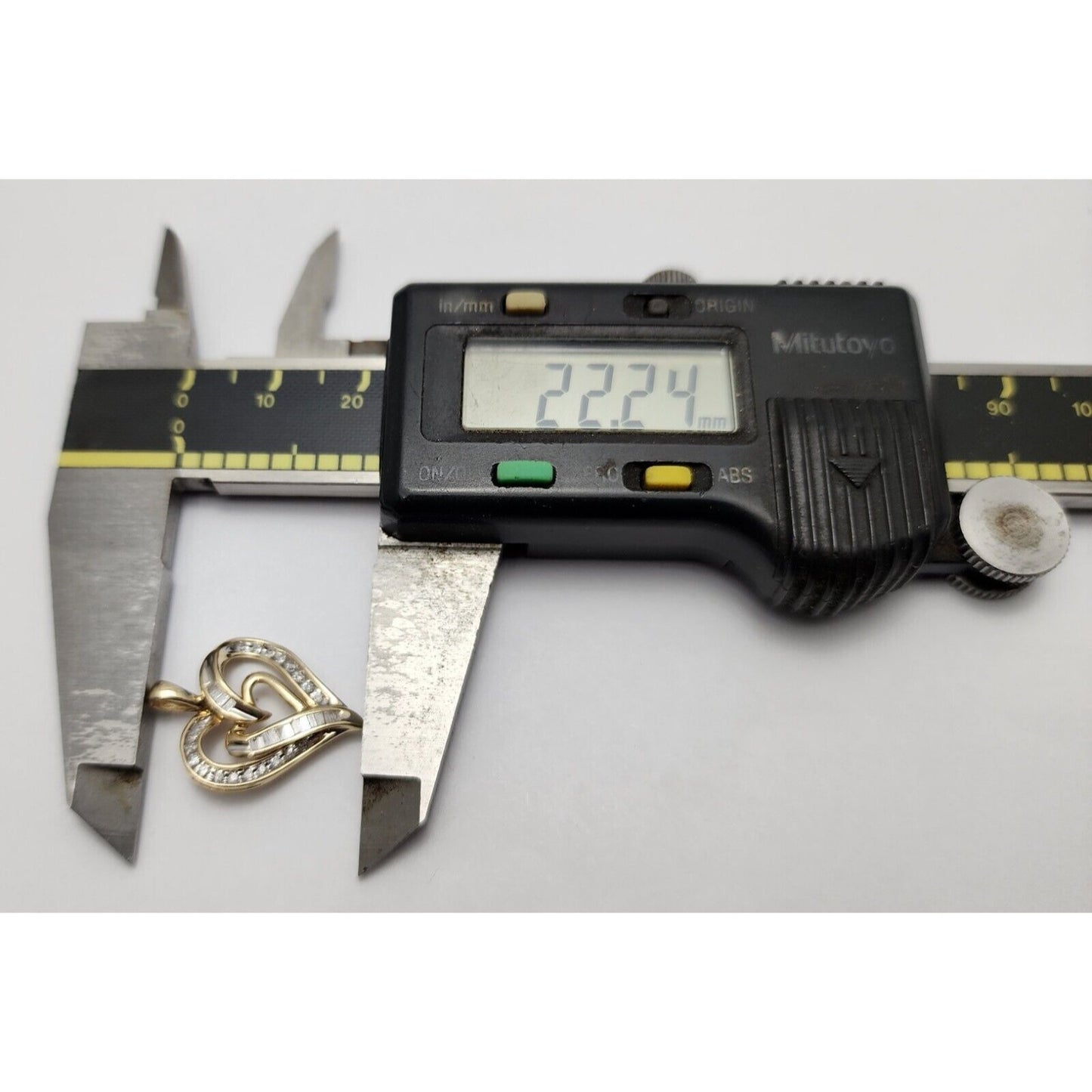 10K Yellow Gold Heart Round Diamond Charm Pendant