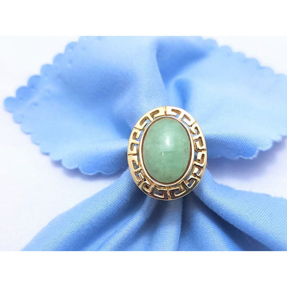 14K Yellow Gold Oval Jadeite Jade Ring