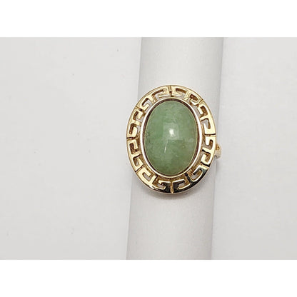 14K Yellow Gold Oval Jadeite Jade Ring