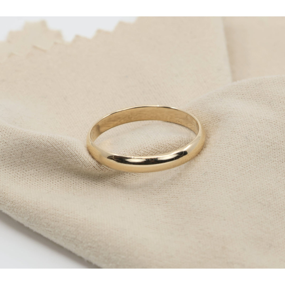 14K Yellow Gold Polished Wedding Band Ring