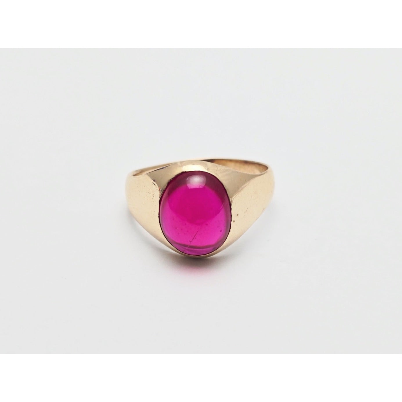 14K Yellow Gold Oval Cabochon Ruby Ring