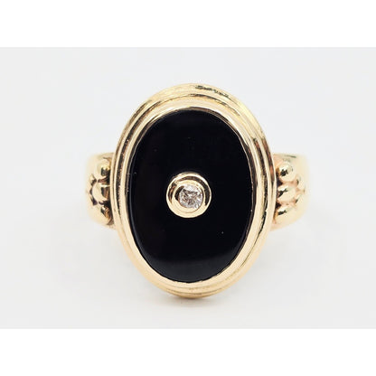 14K Yellow Gold Oval Shaped Onyx & Diamond Ring