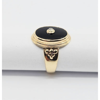 14K Yellow Gold Oval Shaped Onyx & Diamond Ring