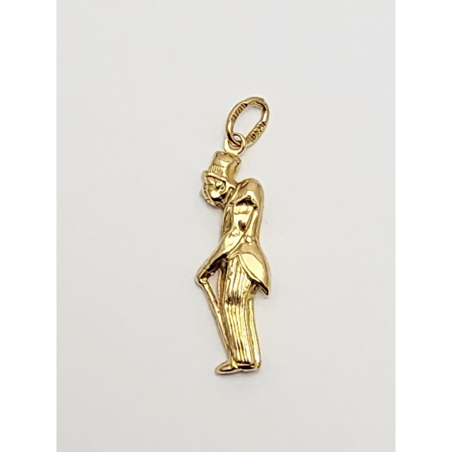 18K Yellow Gold Gobbo Good Luck Charm Pendant