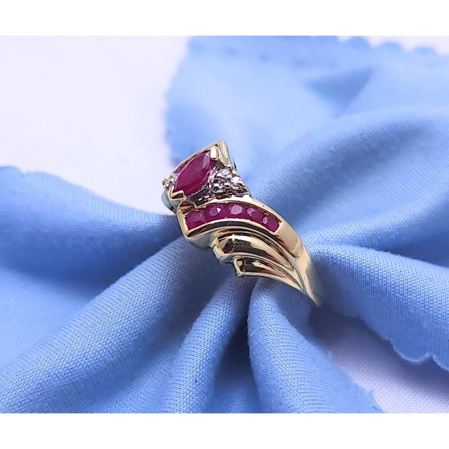 10K Yellow Gold Ruby & Diamond Ring