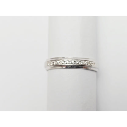 14K White Gold Single Row Round Cut Diamond Wedding Ring Band