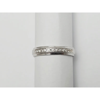 14K White Gold Single Row Round Cut Diamond Wedding Ring Band