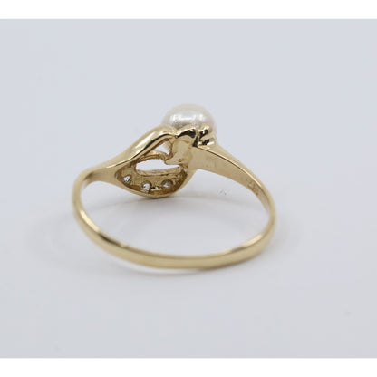 14K Yellow Gold Diamond & Pearl Ring