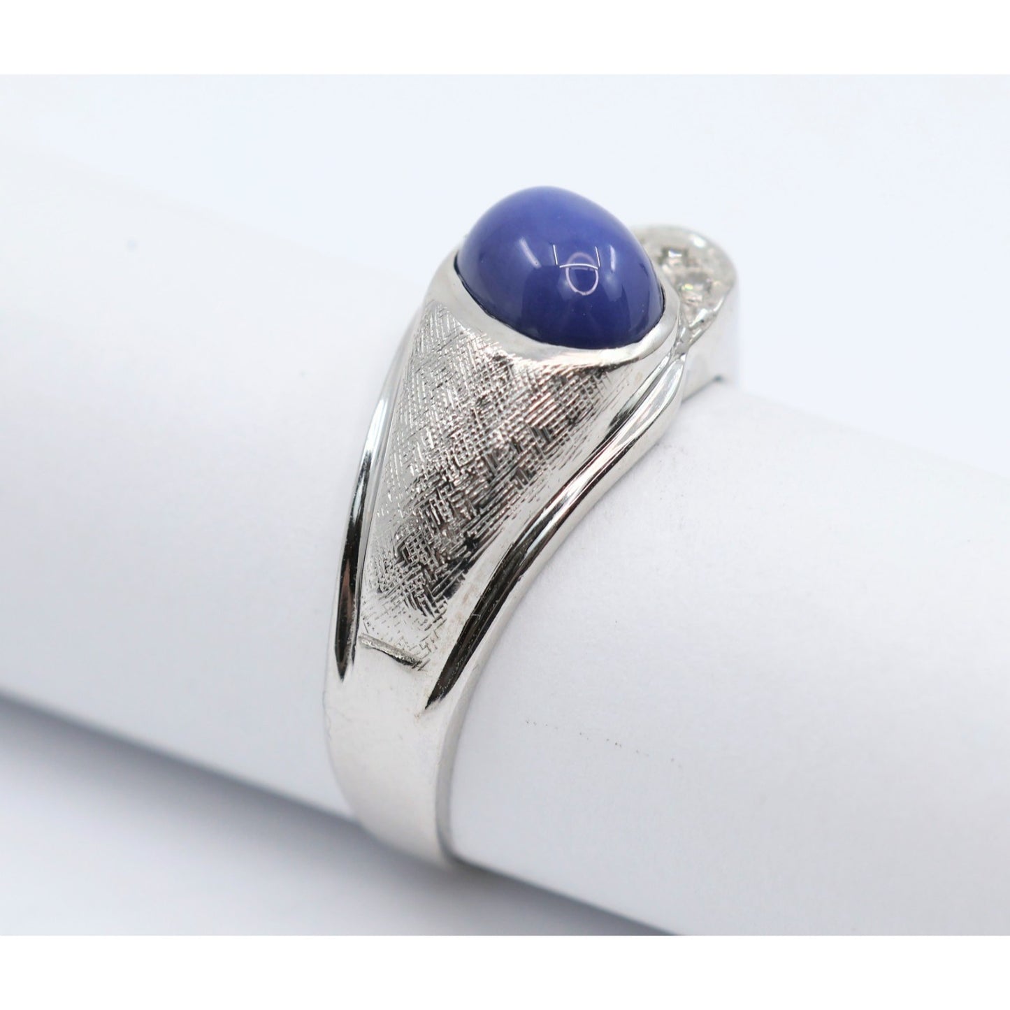 14K White Gold Star Sapphire & Diamond Ring