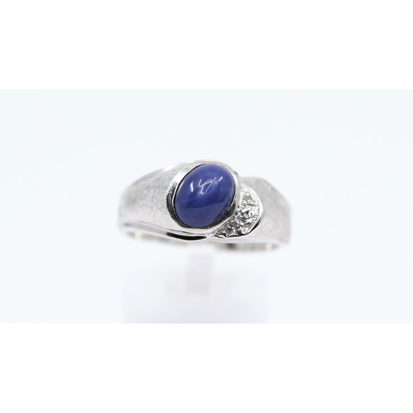 14K White Gold Star Sapphire & Diamond Ring