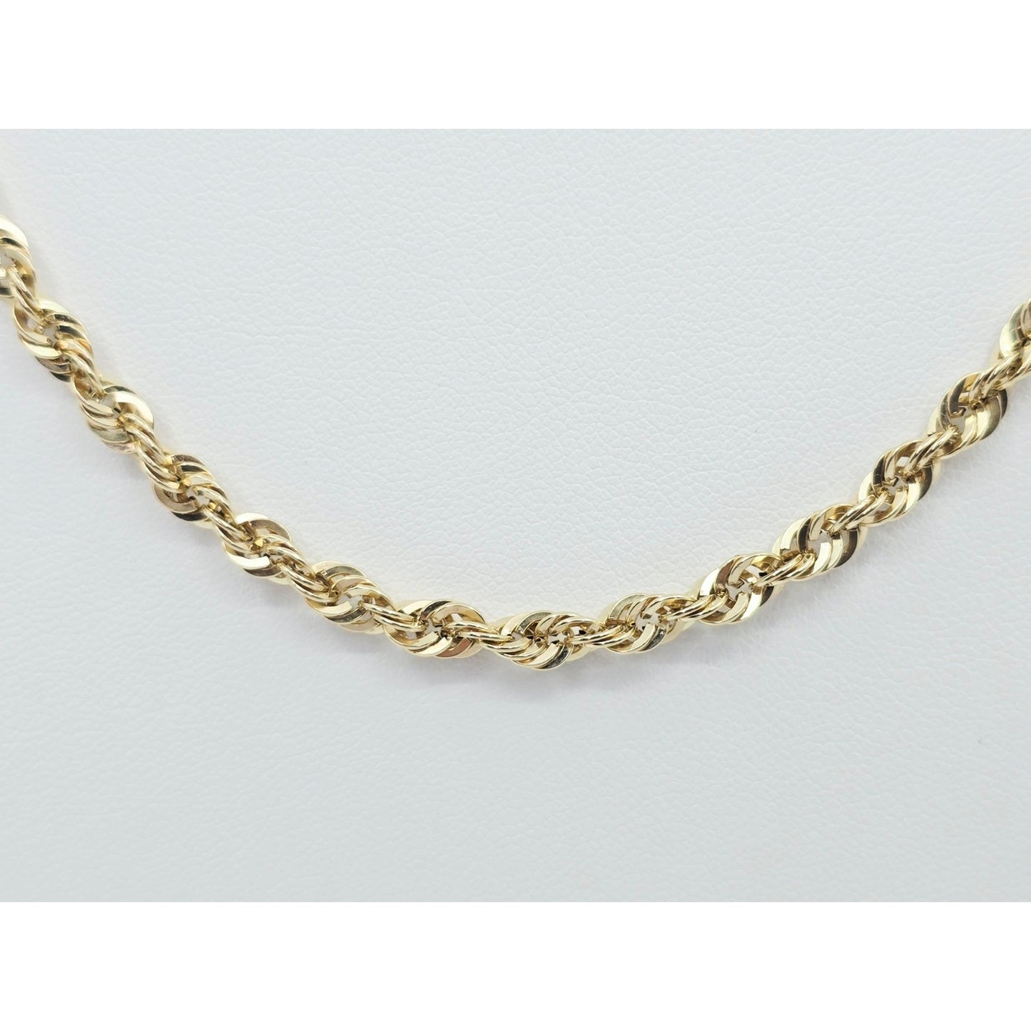 14K Yellow Gold Rope Chain Necklace