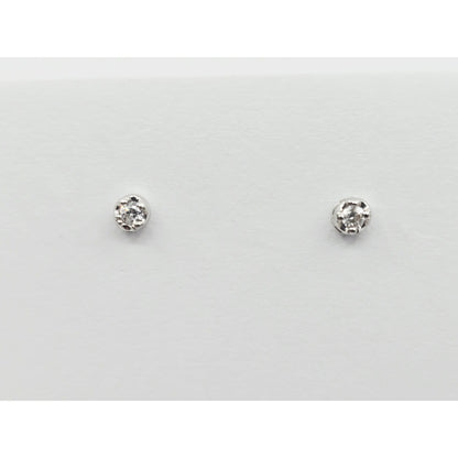 14K White Gold Round Cut Diamond Stud Earrings