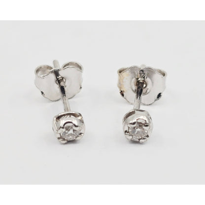 14K White Gold Round Cut Diamond Stud Earrings