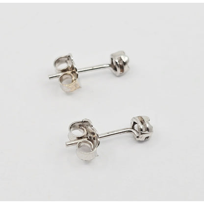 14K White Gold Round Cut Diamond Stud Earrings