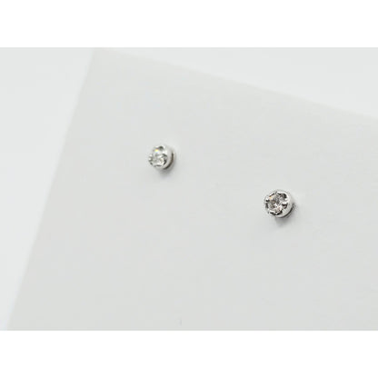 14K White Gold Round Cut Diamond Stud Earrings