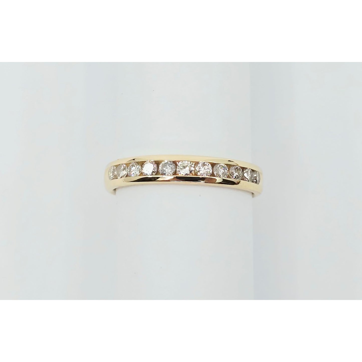 14K Yellow Gold Single Row Diamond Wedding Band Ring