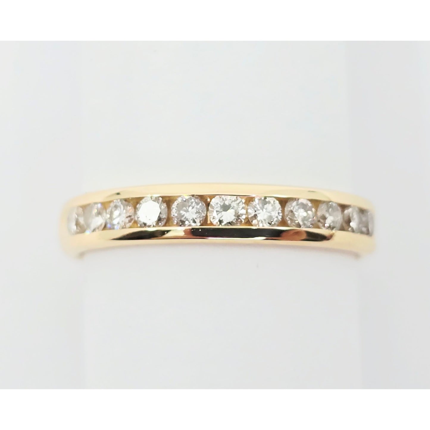 14K Yellow Gold Single Row Diamond Wedding Band Ring