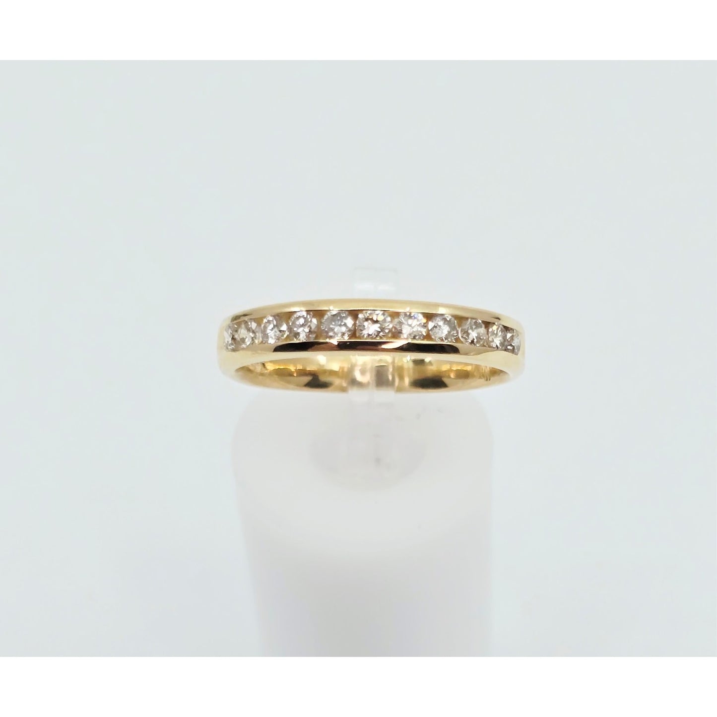 14K Yellow Gold Single Row Diamond Wedding Band Ring