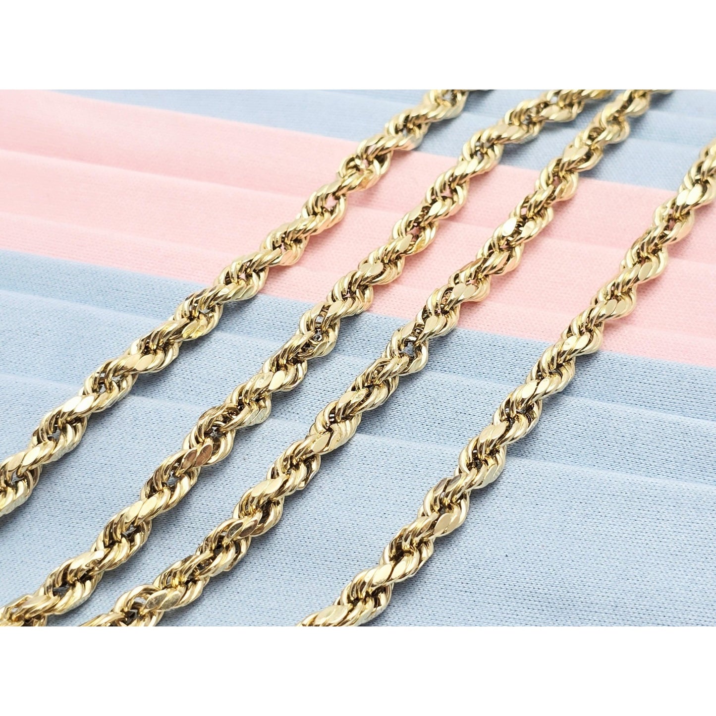 14K Yellow Gold Rope Chain Necklace