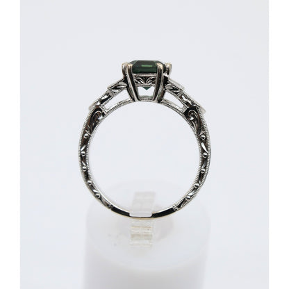18K White Gold Emerald Cut Green Sapphire 0.40ct Princess Diamond Ring
