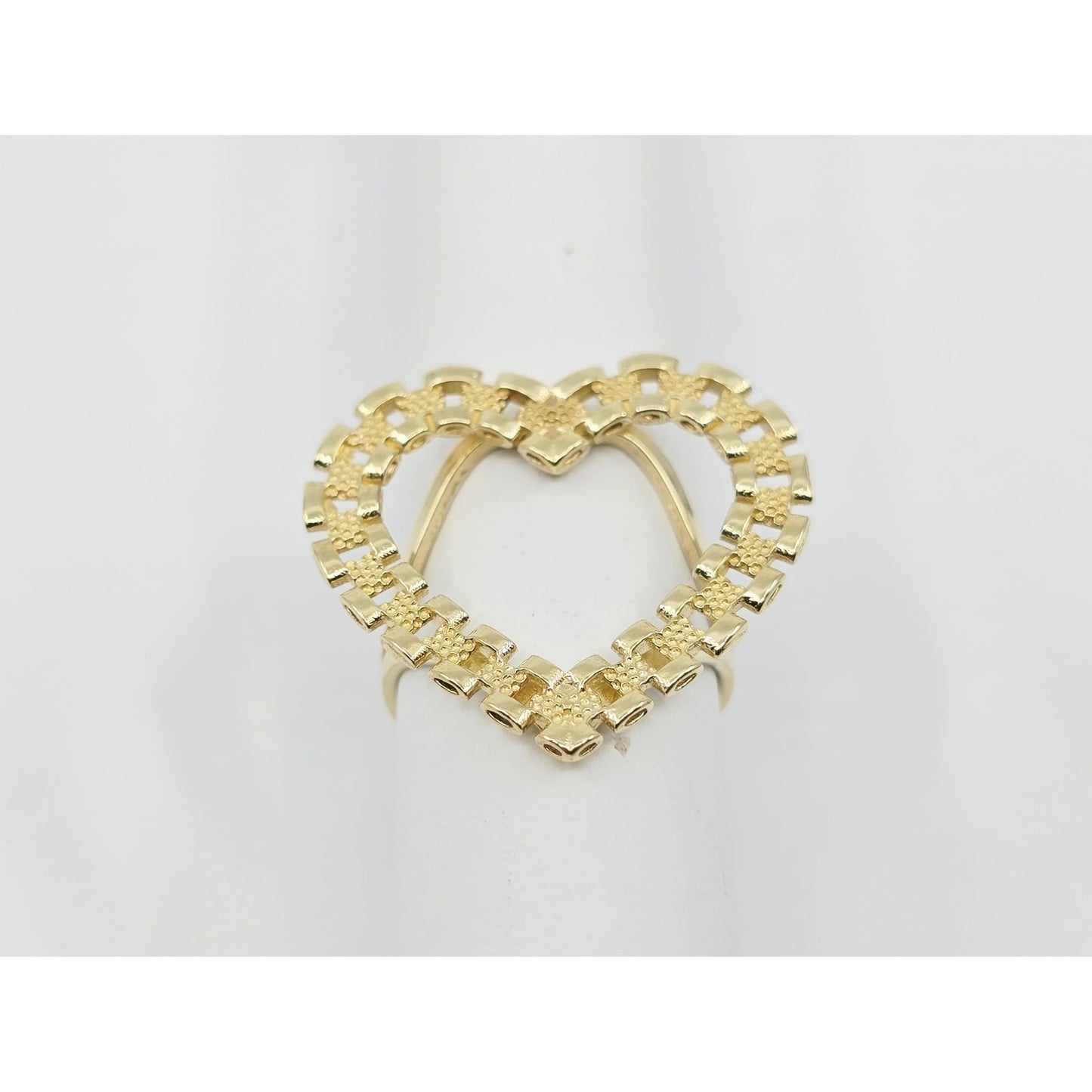 10K Yellow Gold Rolex Style Heart Ring