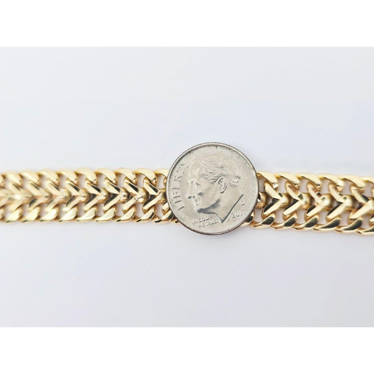 14K Yellow Gold Diamond Cut Wide Link Chain Bracelet