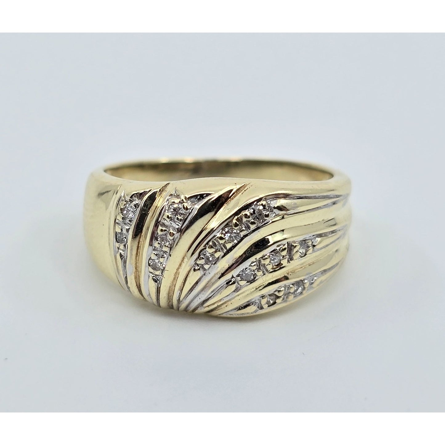 14K Yellow Gold Wavy Diamond Wide Ring