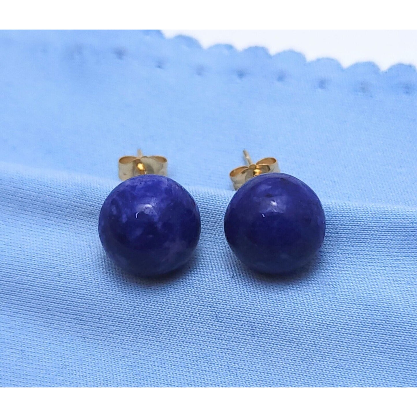 14K Yellow Gold Lapis Lazuli Round Stud Earrings