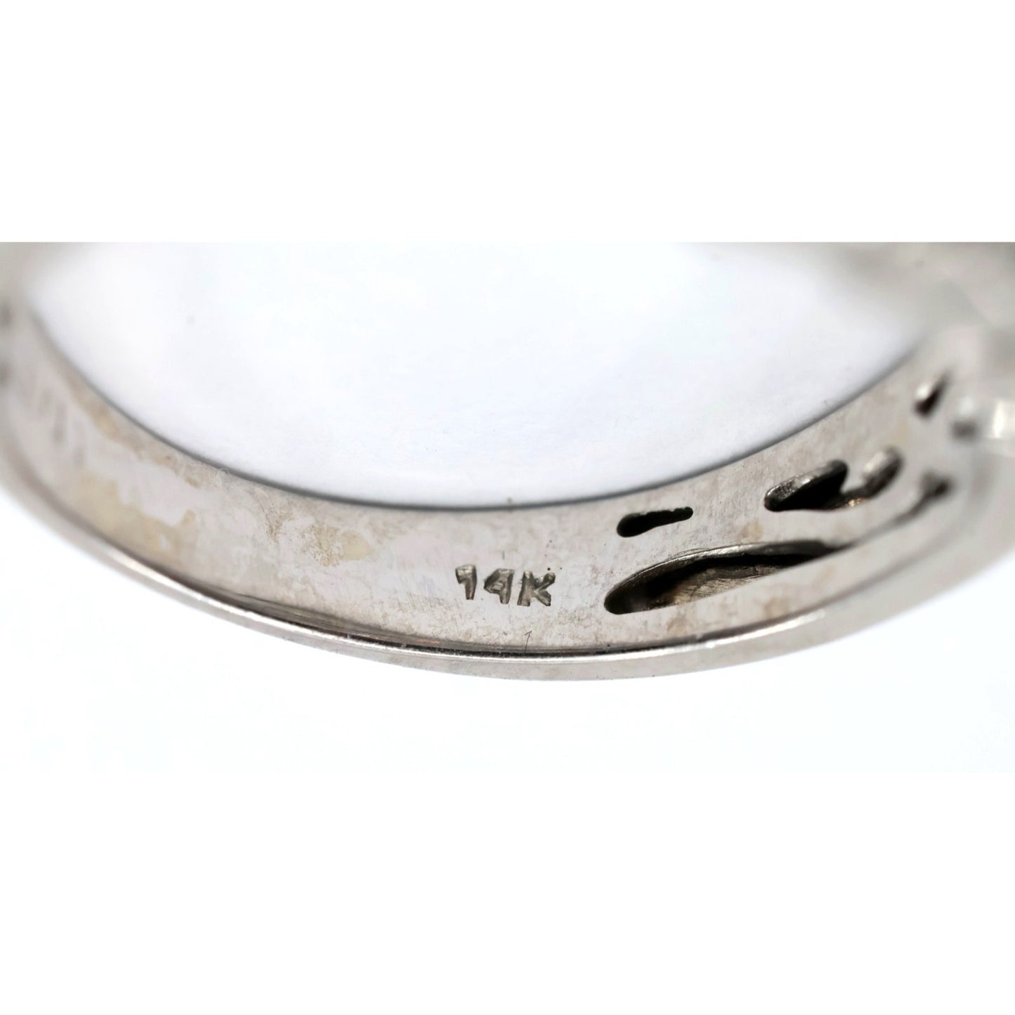 14K White Gold Round Cut Diamond Cluster Ring