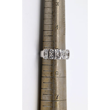 14K White Gold Round Cut Diamond Cluster Ring