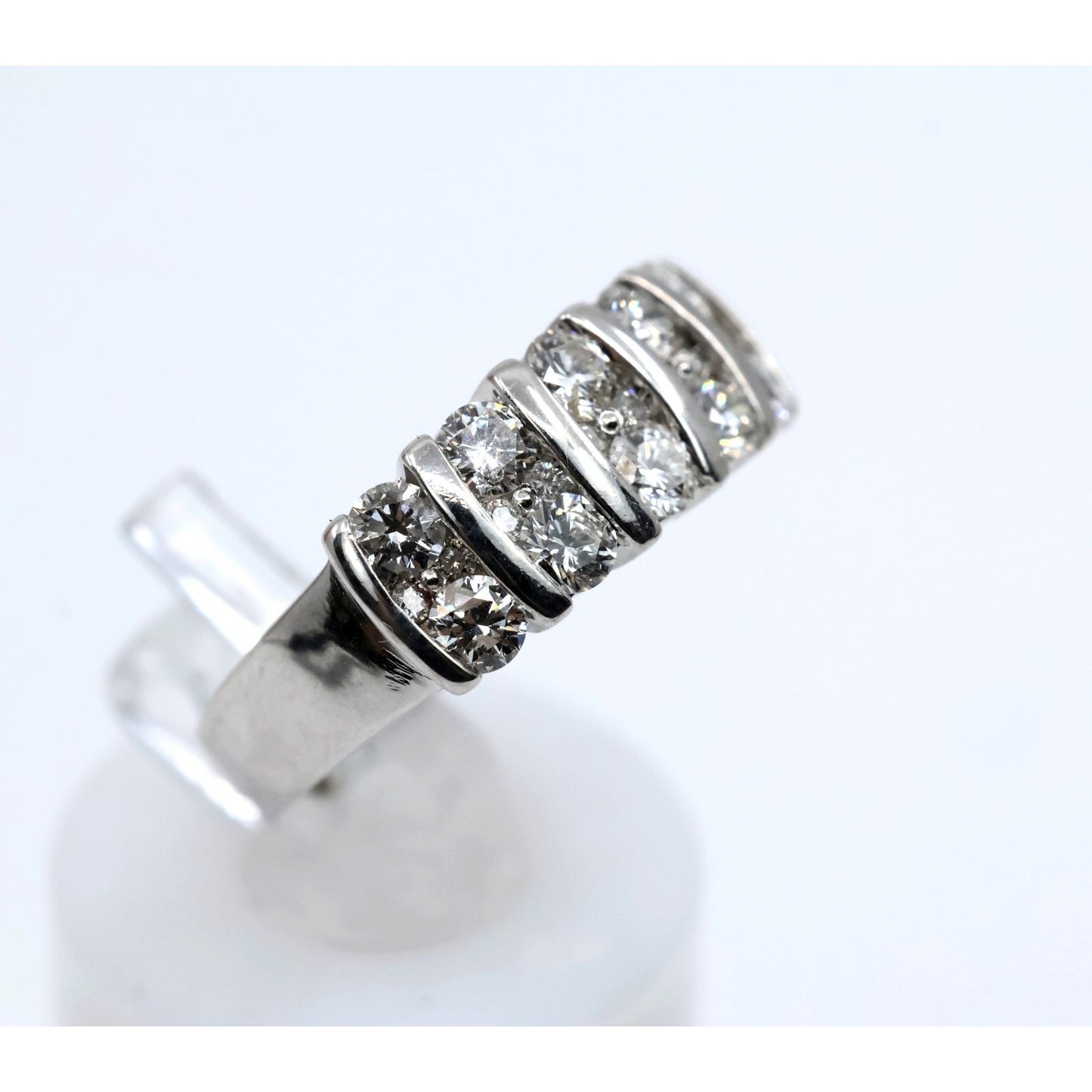 14K White Gold Round Cut Diamond Cluster Ring