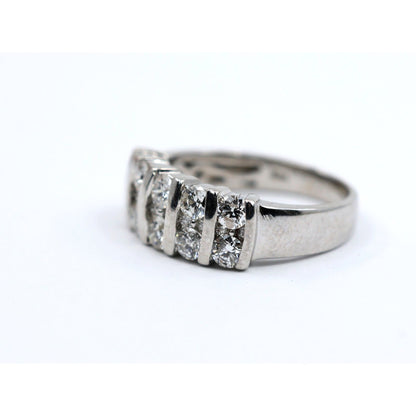 14K White Gold Round Cut Diamond Cluster Ring