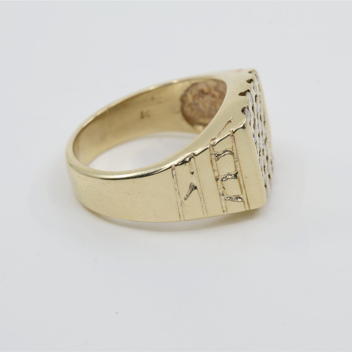 13K Yellow Gold Nugget Style Statement Signet Diamond Ring