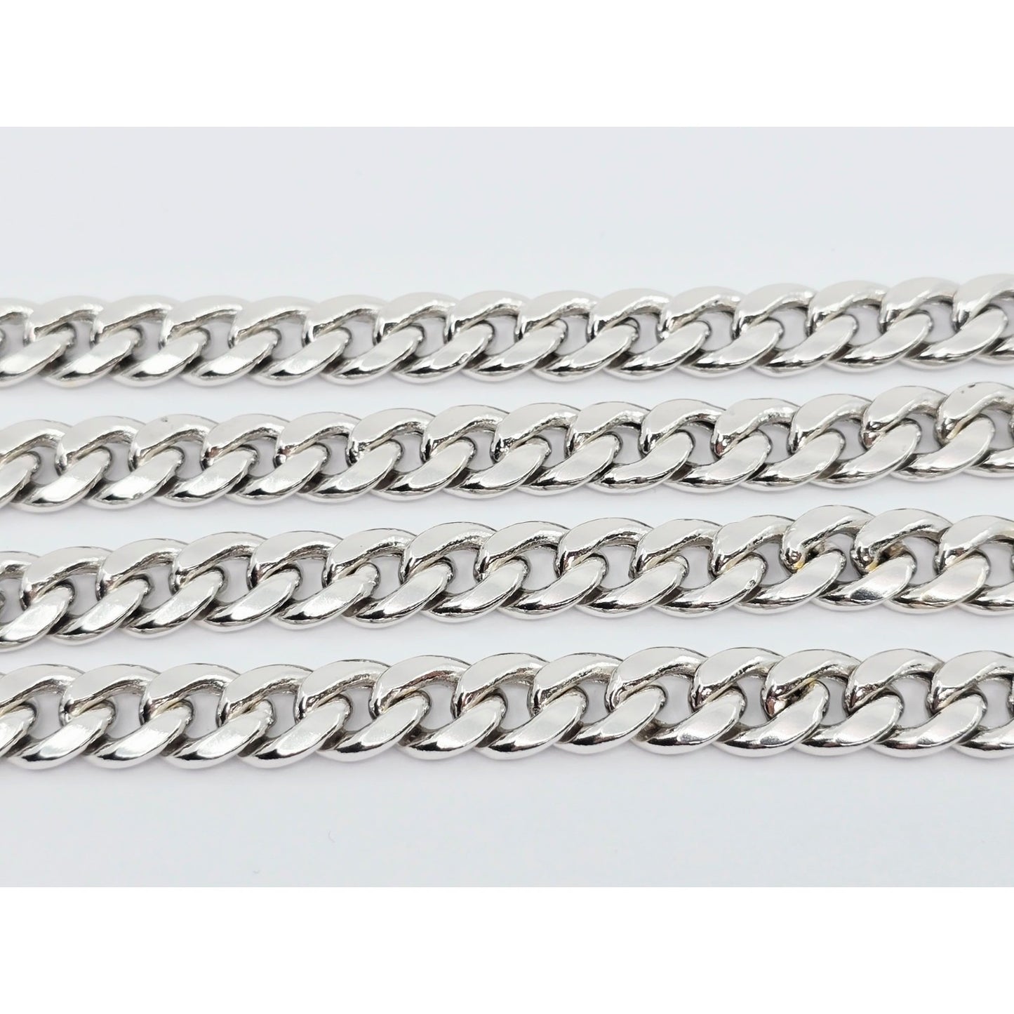 14K White Gold Cuban Link Chain Necklace