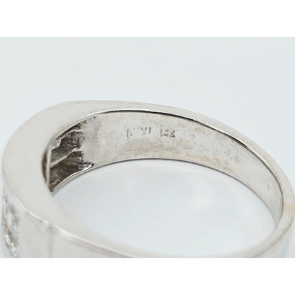 14K White Gold Princess Cut Invisible Setting Diamond Ring