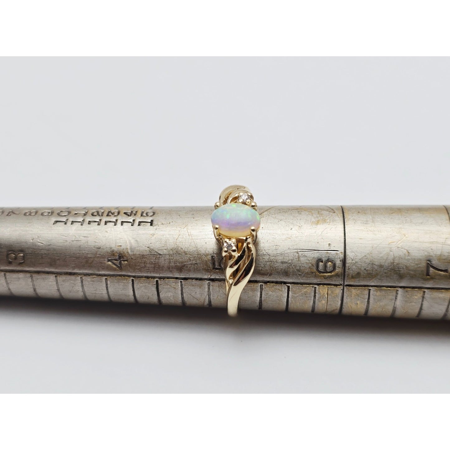 14K Yellow Gold Fire Opal & Diamond Ring