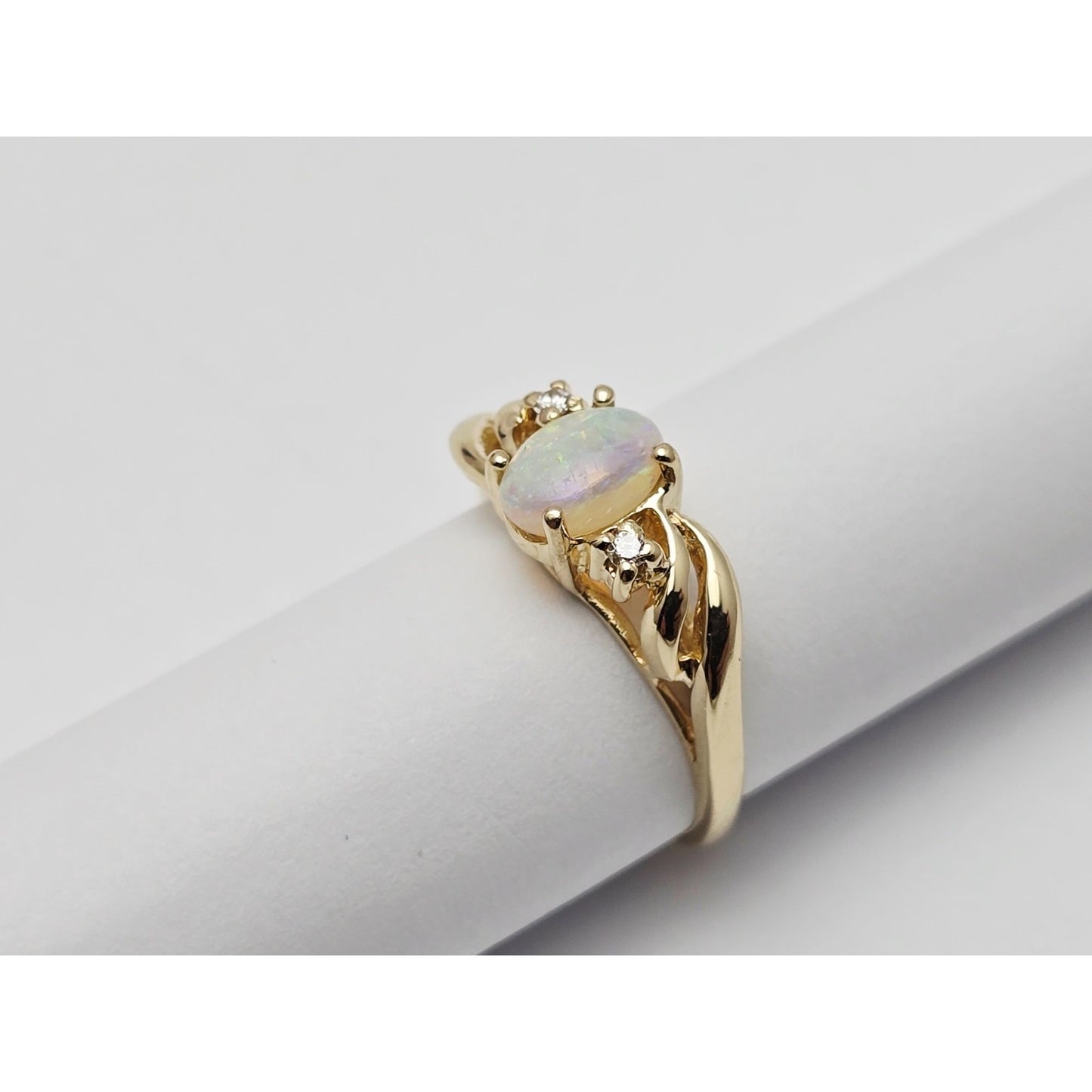 14K Yellow Gold Fire Opal & Diamond Ring