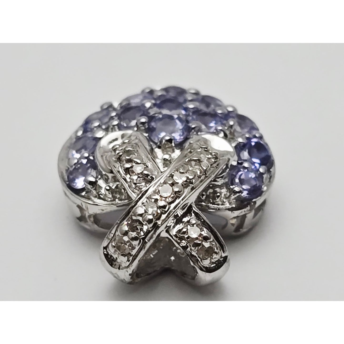 10K White Gold Round Cut Diamond & Tanzanite Heart Charm Pendant