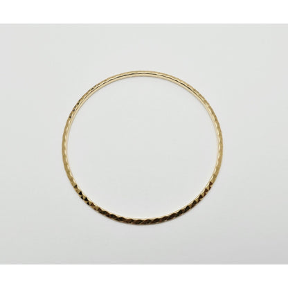 17K Yellow Gold Diamond Cut Bangle Bracelet