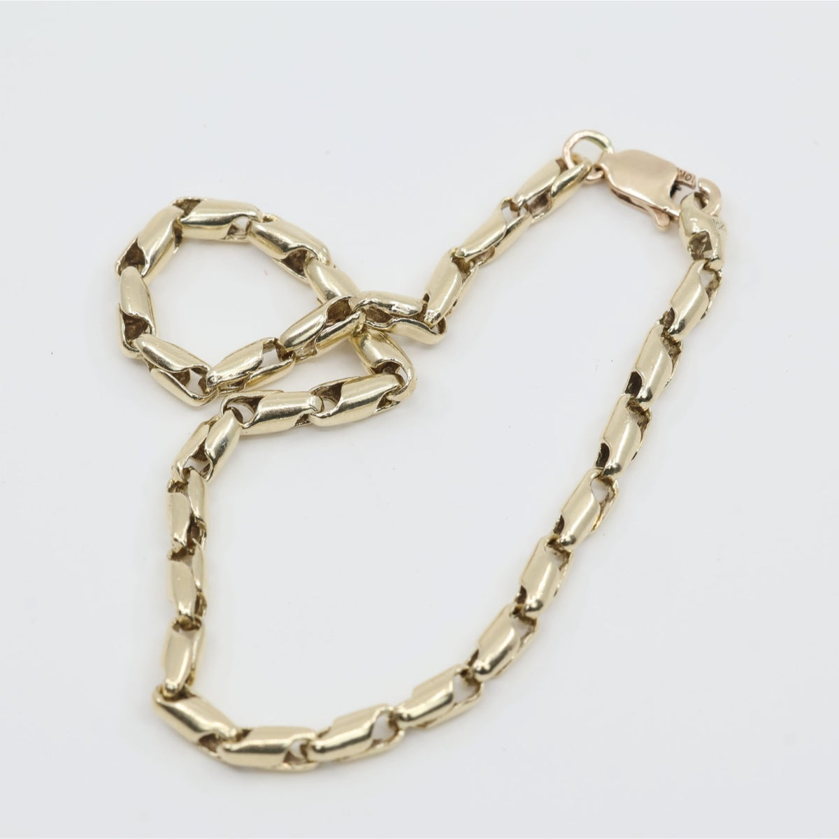 10K Yellow Gold Bullet Style Link Bracelet